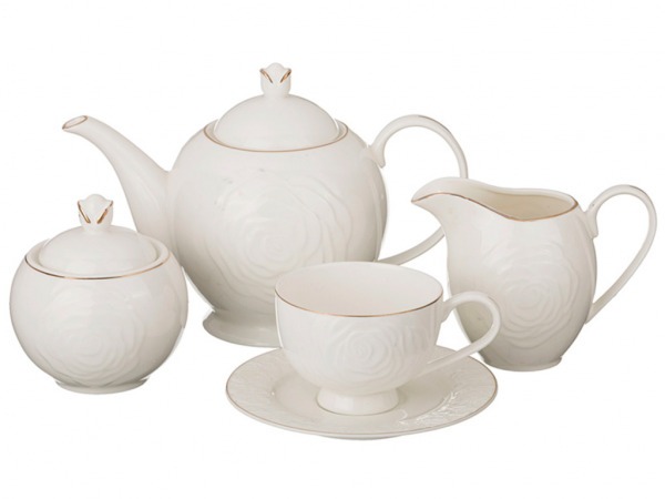 Чайный сервиз на 6 персон 15 пр. 1100/350/350/250 мл. Porcelain Manufacturing (361-018) 