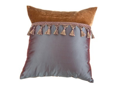 Декоративная подушка серия "рококо" 36*36 см ,фиолетовая тафта/золотой бархат (850-720-3) 