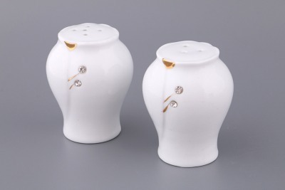 Набор для специй 2 пр.высота=8 см.диаметр=6,5 см. Porcelain Manufacturing (449-320) 