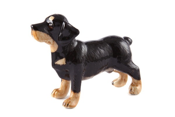 Минискульптура коллекционная "собака" ручная работа высота=6 см. длина=8 см. Kachen (432-357) 