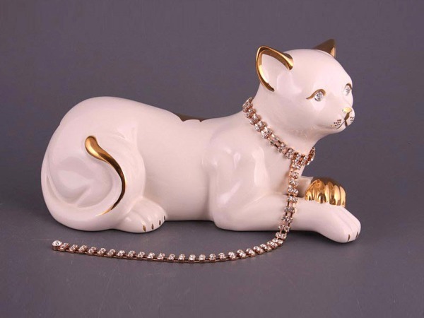 Фигурка "кошка белая" с цепочкой 13*10 см. длина=25 см. Hangzhou Jinding (456-906) 