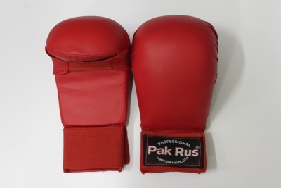 Перчатки для карате  Pak Rus красные PR-1260 (52692)