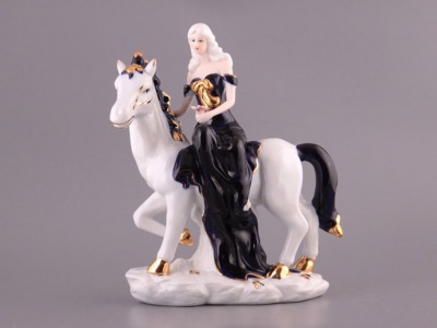 Фигурка "девушка на коне" 25*9 см. высота=31 см. Hangzhou Jinding (98-133) 